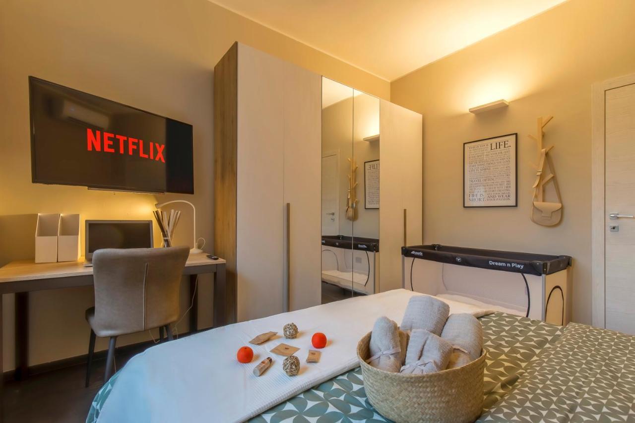 Modern & Bright 2 Bedroom Flat 50M From M4 Stop Mailand Exterior foto